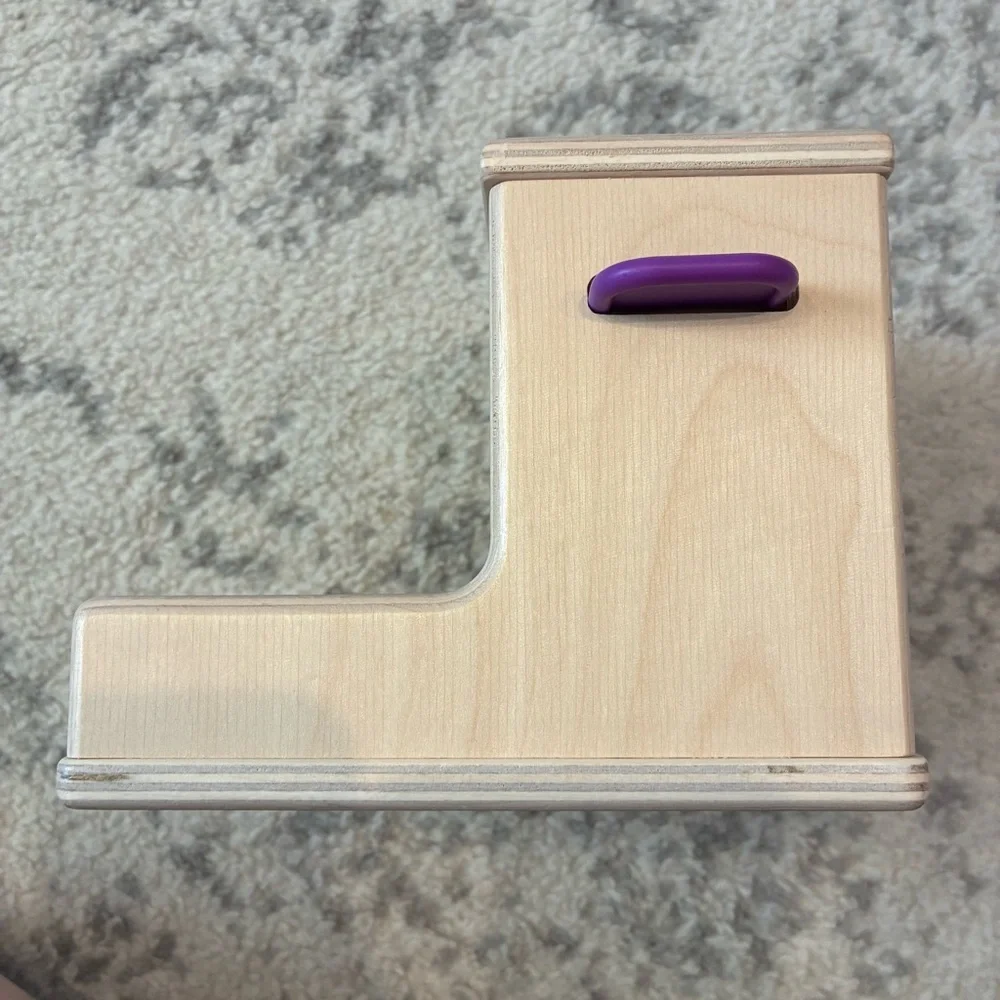Lovevery Wooden Peg Montessori